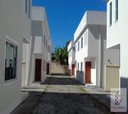Casa Duplex para Venda, em Rio das Ostras, bairro Jardim Campomar, 1 banheiro, 2 suítes, 2 vagas
